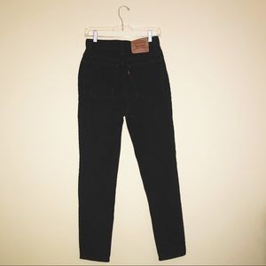 Vintage Levi 512 Mom Jeans